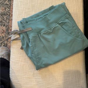 Figs High Waisted Scrub Pants